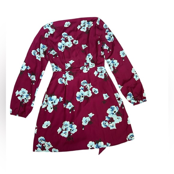 Lulu’s Floral Feminine Wrap Dress in Burgundy and Blue size small - Picture 4 of 14